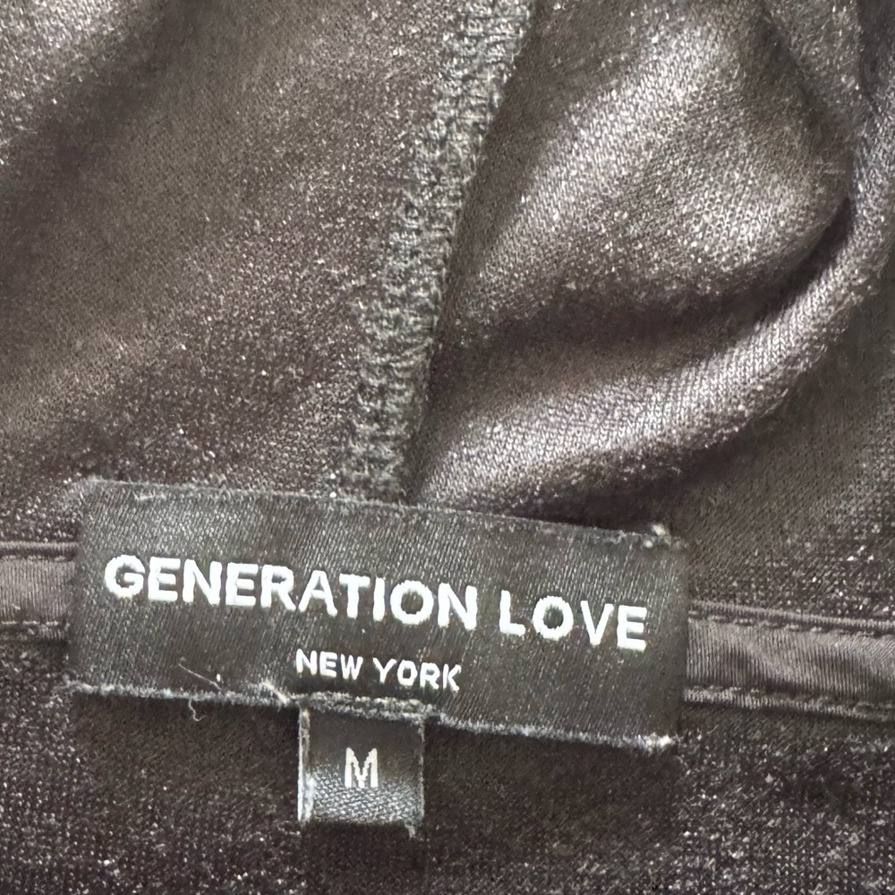 ✨ Generation Love New York Velvet Hoodie – Luxe Softness, Elevated Edge ✨ - Picture 6 of 6
